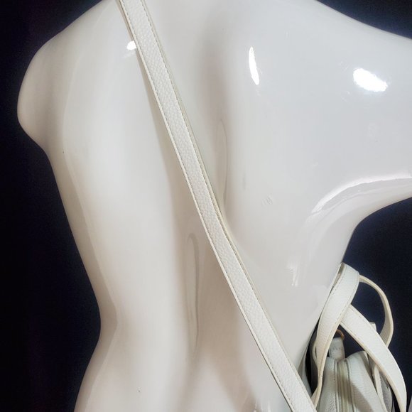 Urban Expressions clear Vinyl handbag W White vegan leather insert. - Picture 4 of 14